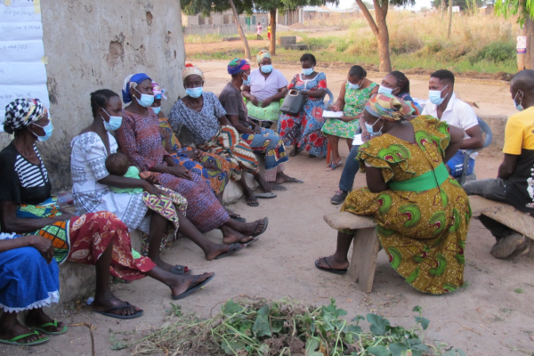 Women farmers discussing their challenges